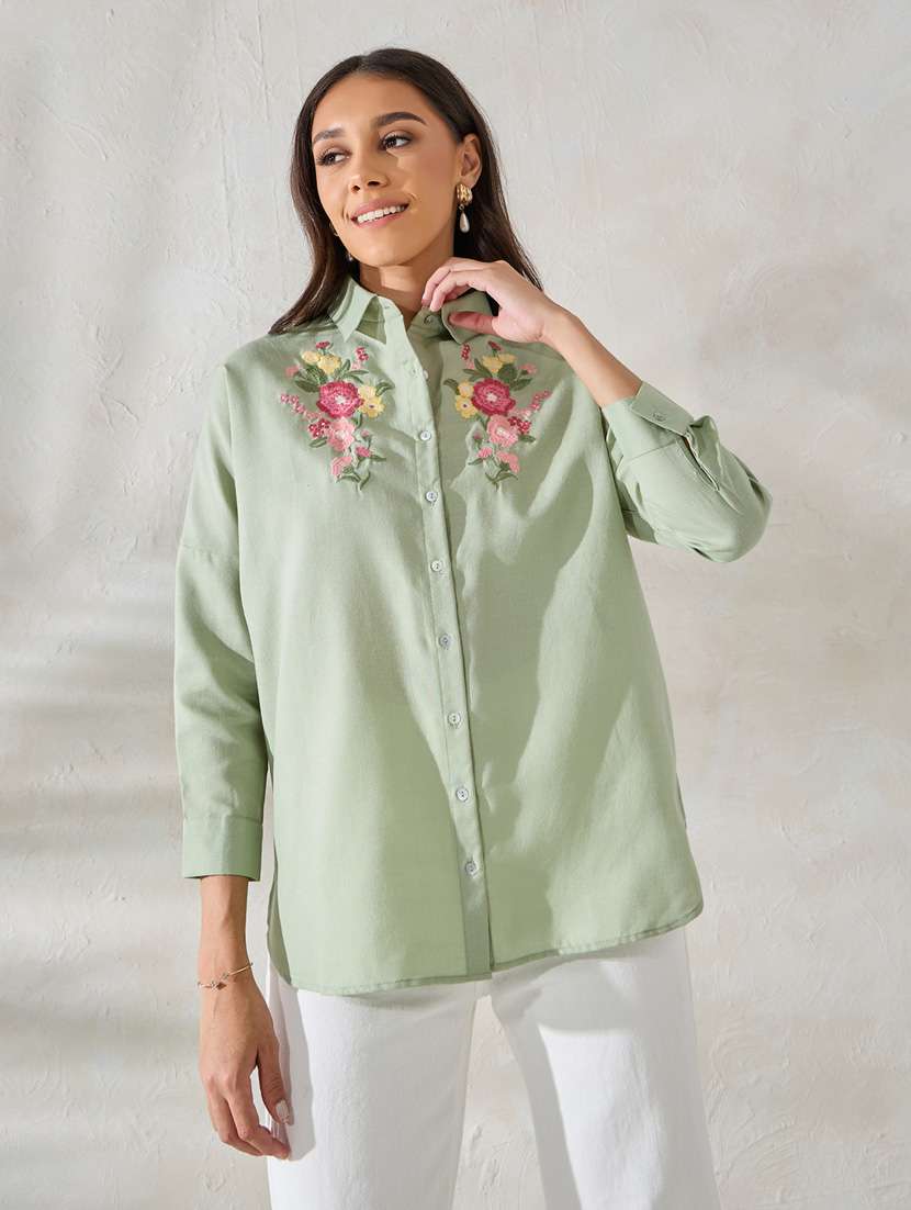 women green spread collar oversized shirt - 21275987 - Standard Image - 2