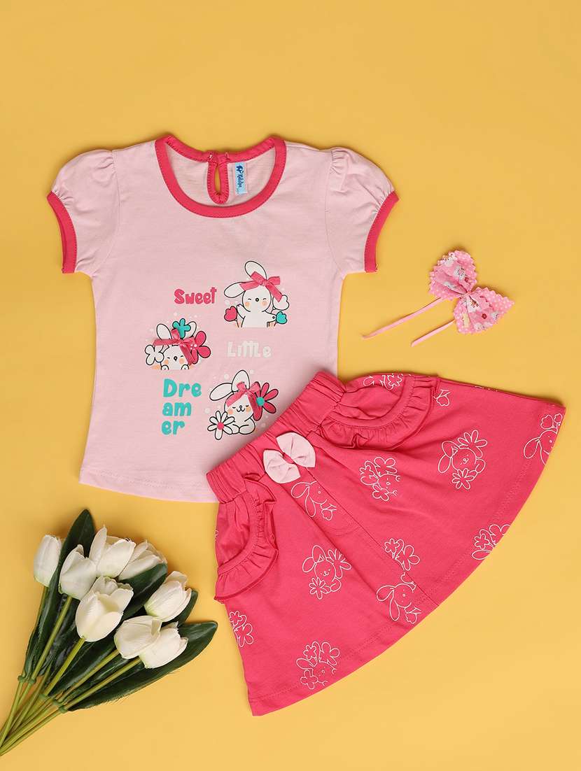 boys round neck printed shorts set