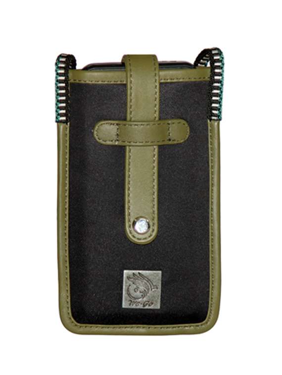 green leather regular pouch