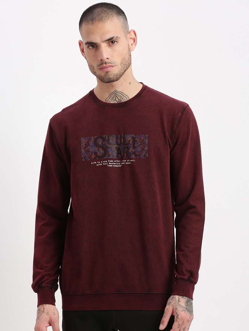 men long sleeved chest print sweatshirt