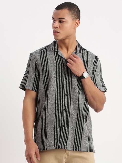 men striped casual shirt - 21277184 - Standard Image - 0