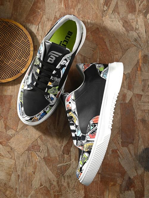 men lace up sneaker - 21278630 -  Standard Image - 0