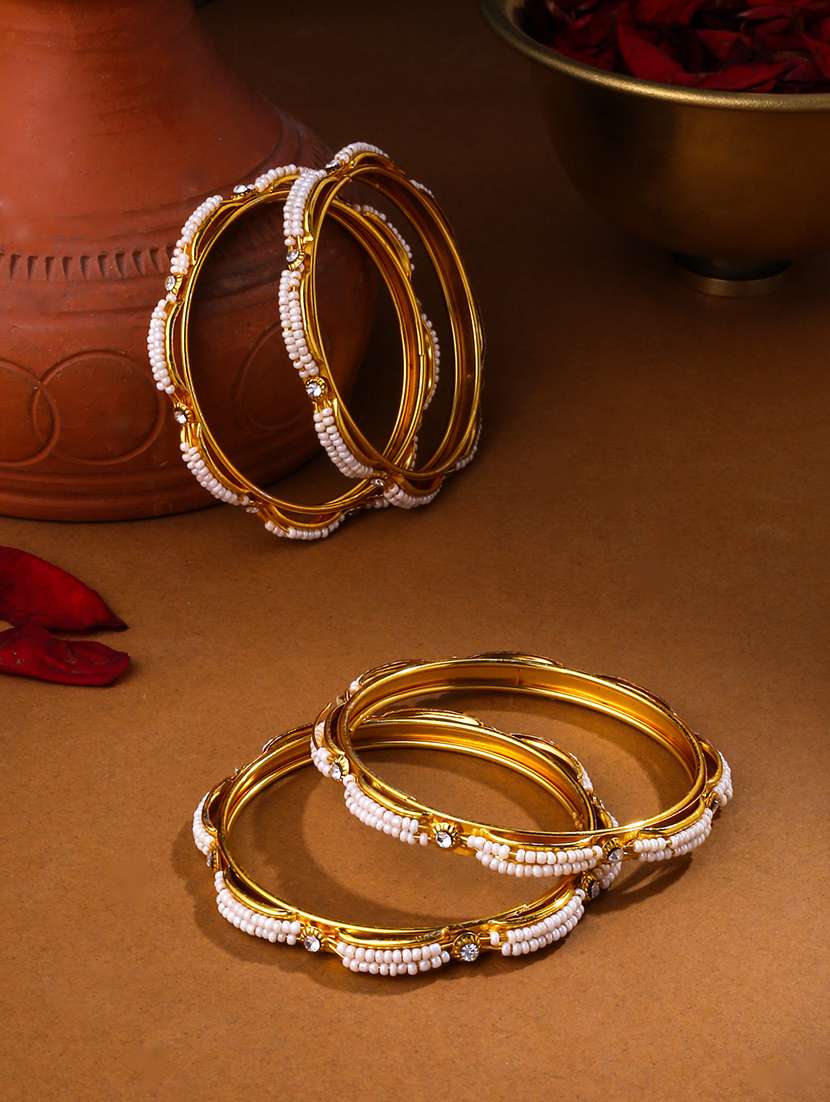 gold alloy bangle set of 4