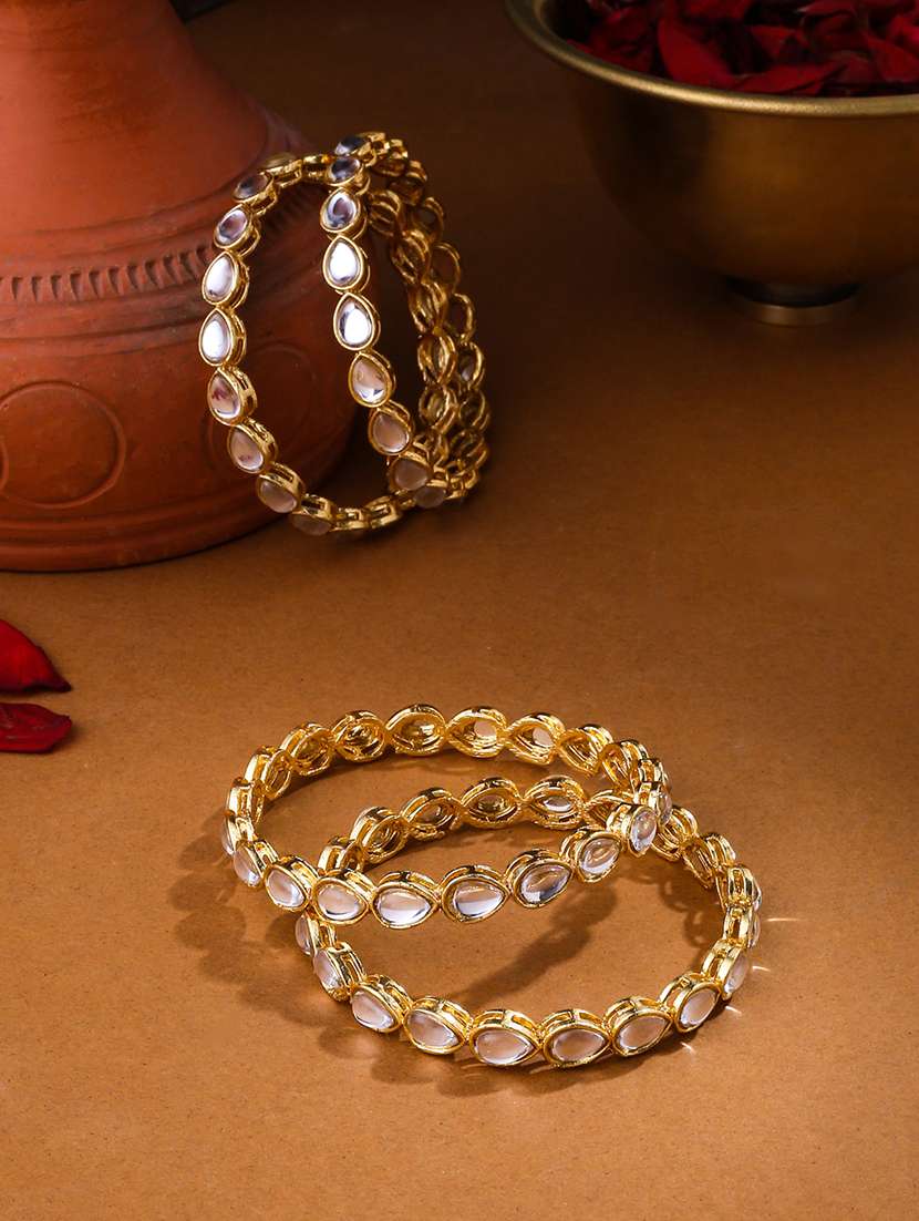 gold alloy bangle set of 4