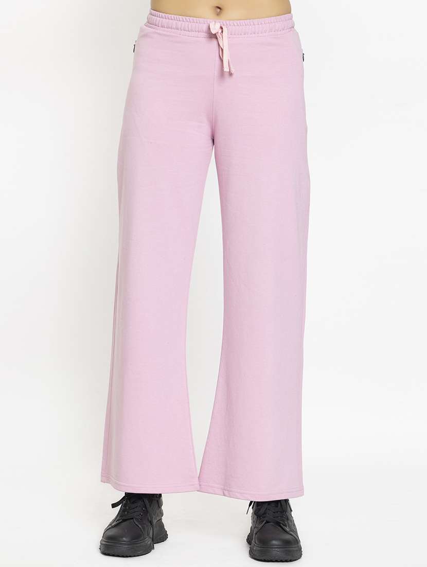 women solid mid rise track pant