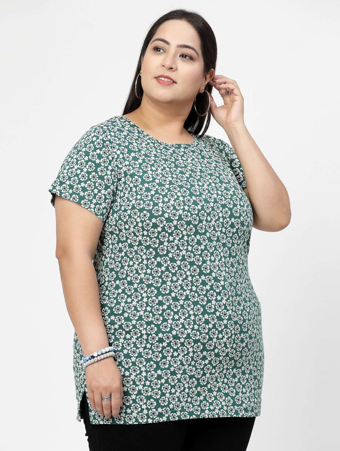 women plus size printed t-shirt - 21283312 -  Standard Image - 2