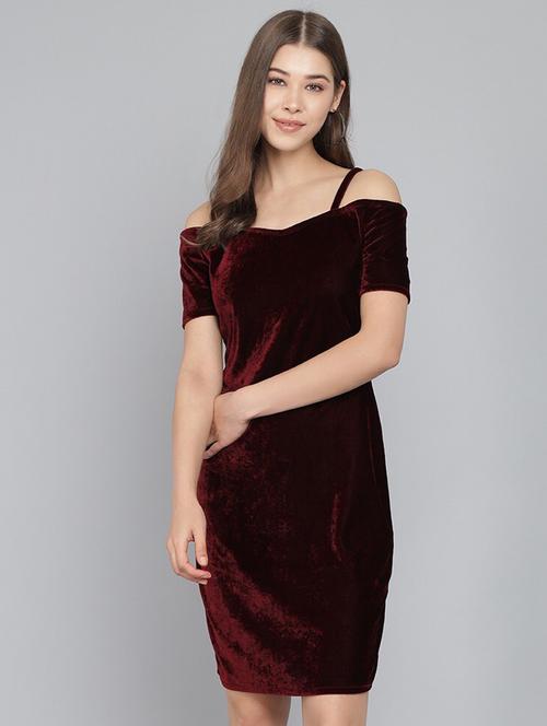 women maroon velvet bodycon dress - 21286151 -  Standard Image - 0