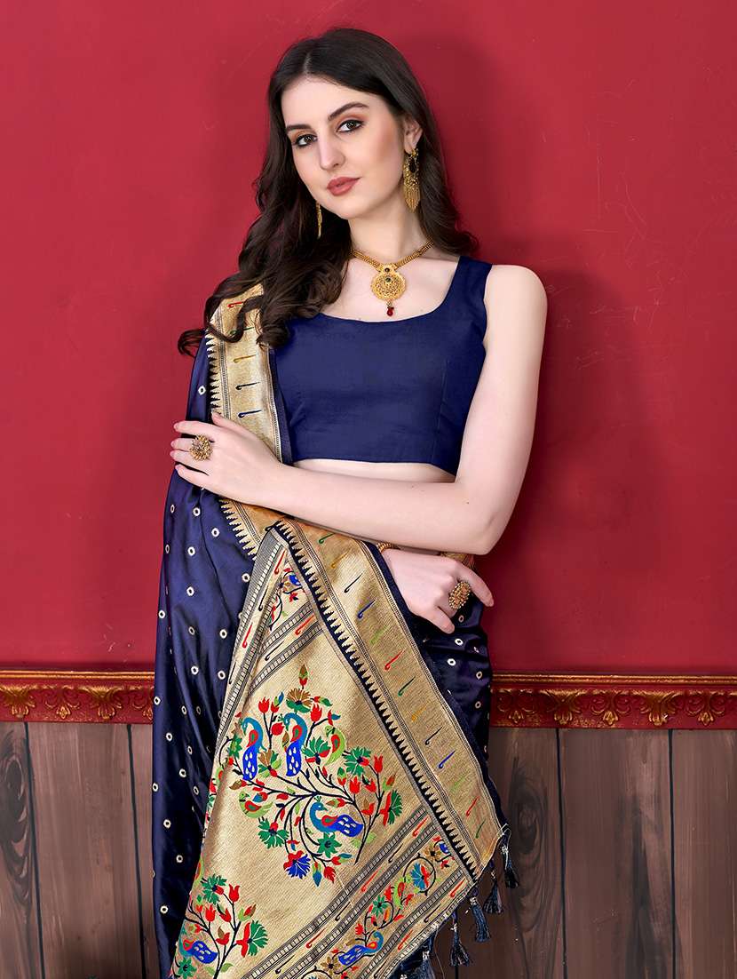 women zari work banarasi saree with blouse - 21286424 -  Standard Image - 2