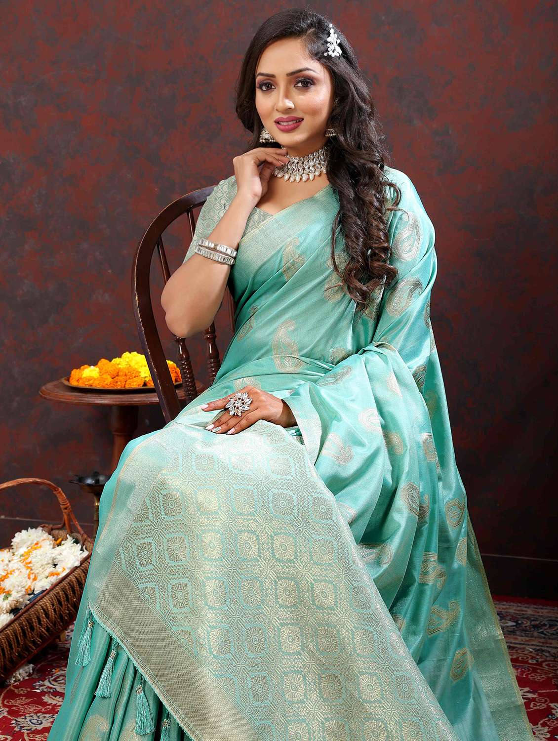 women self design banarasi saree with blouse - 21286560 -  Standard Image - 2