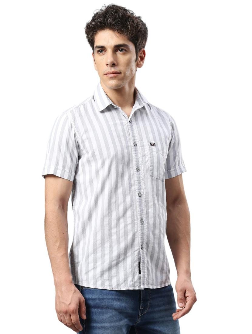 men collared neck short sleeves casual shirt - 21287401 - Standard Image - 2