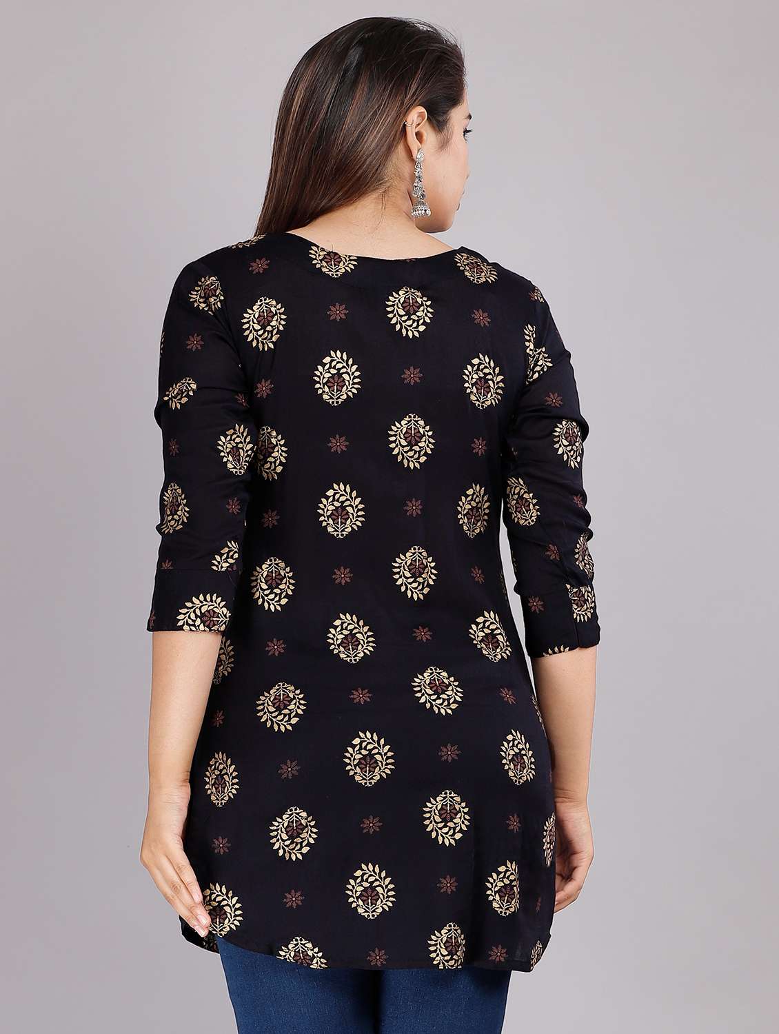women three quarter sleeve straight kurti - 21288826 - Standard Image - 2