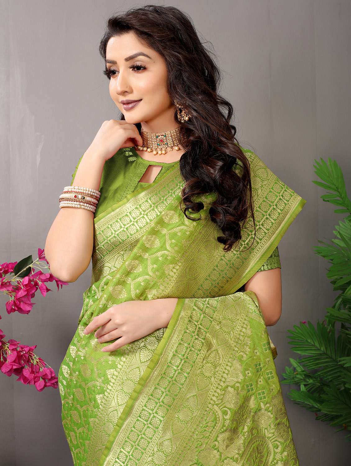 women self design banarasi saree with blouse - 21290113 - Standard Image - 2