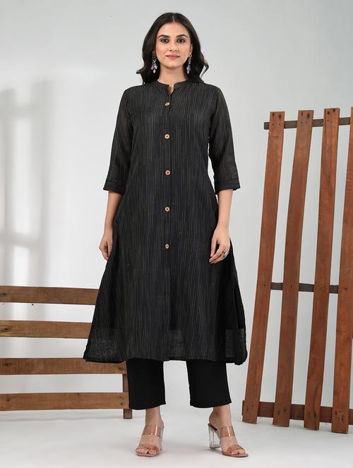 women three quarter sleeve straight kurta - 21291335 - Standard Image - 0