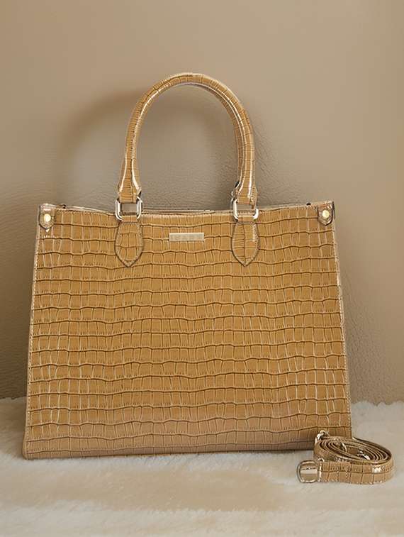 tan leatherette regular tote bag