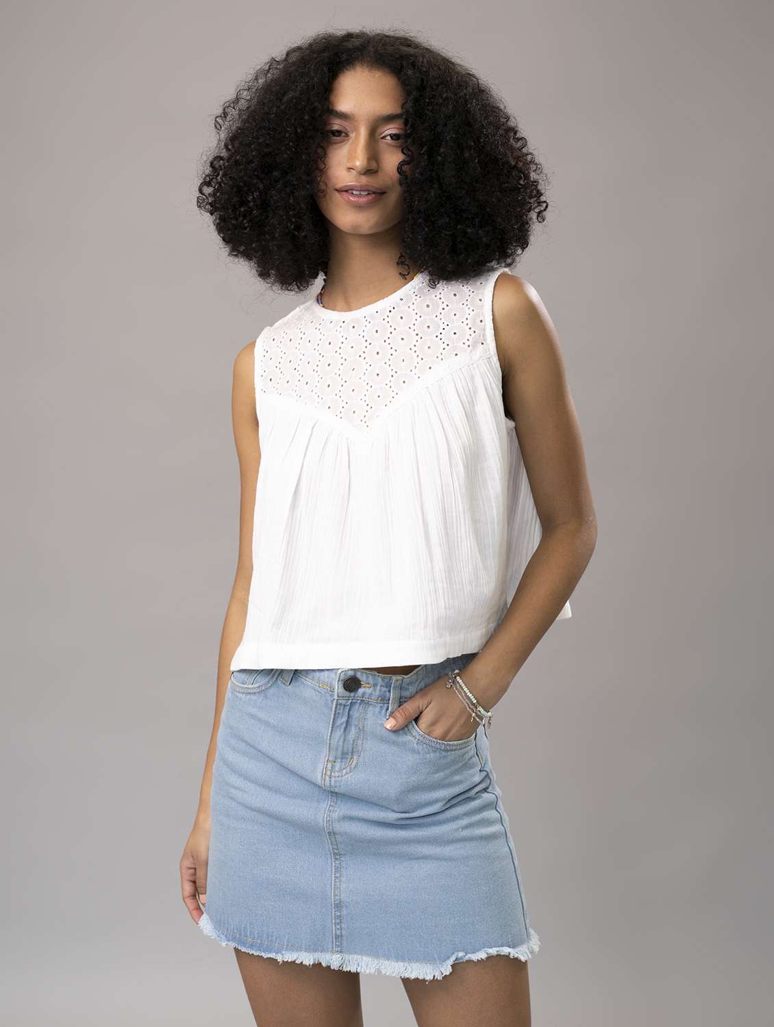 women sleeveless schiffli detailed a line top - 21295249 -  Standard Image - 2