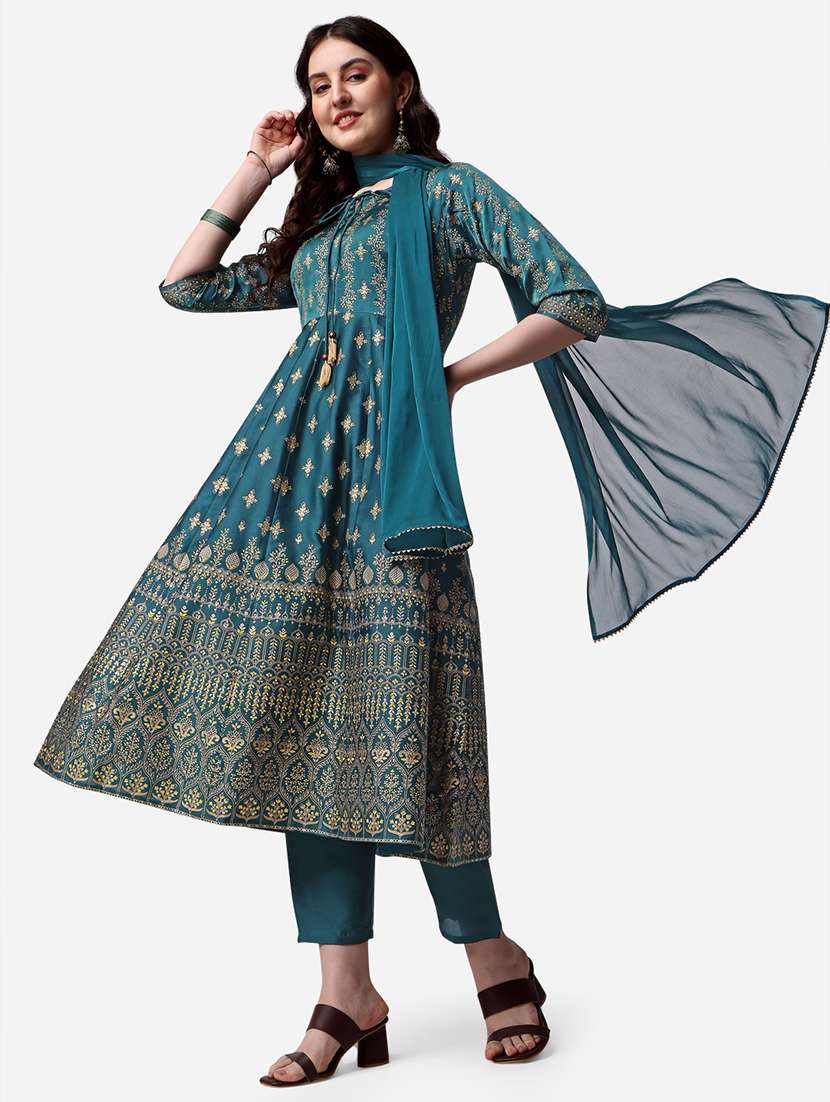 women three quarter sleeve kurta pant with dupatta set