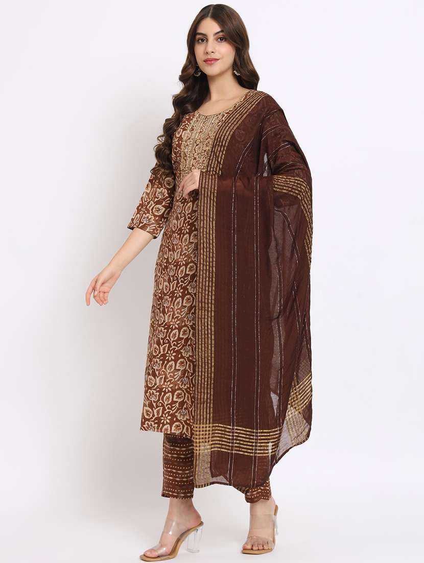 women three quarter sleeve kurta pant with dupatta set - 21304166 -  Standard Image - 2