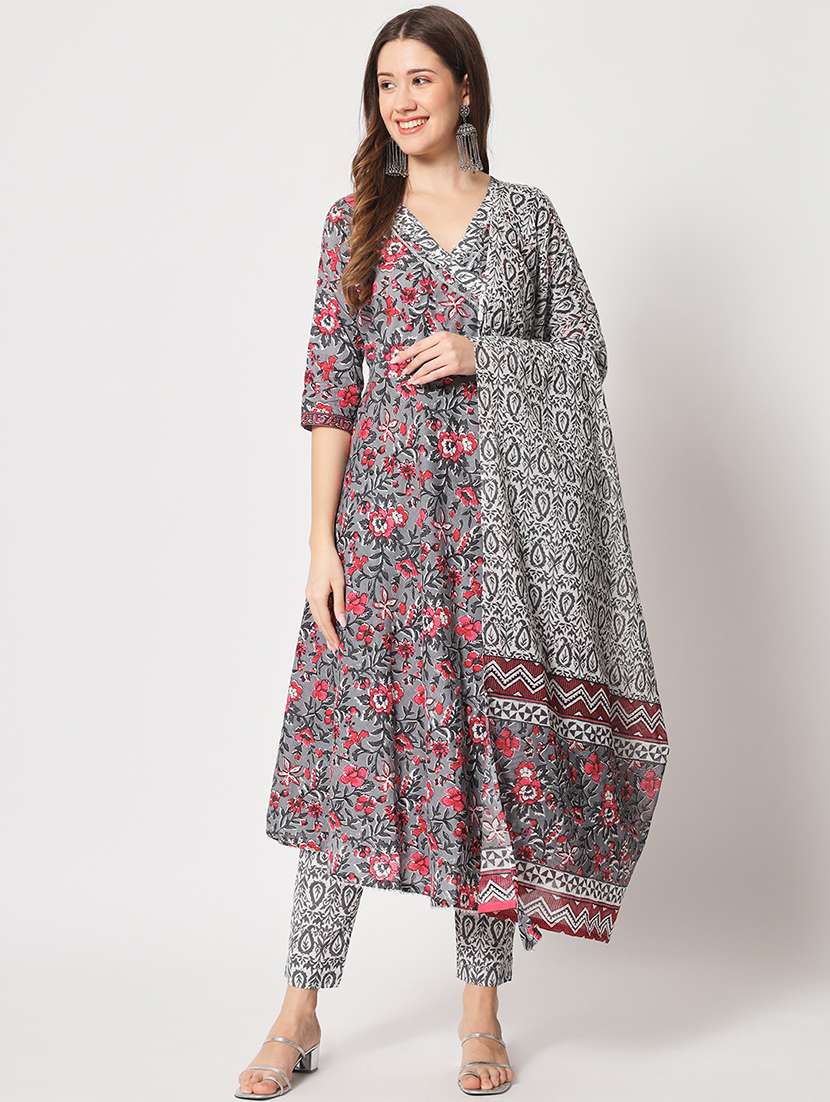 women three quarter sleeve kurta pant with dupatta set