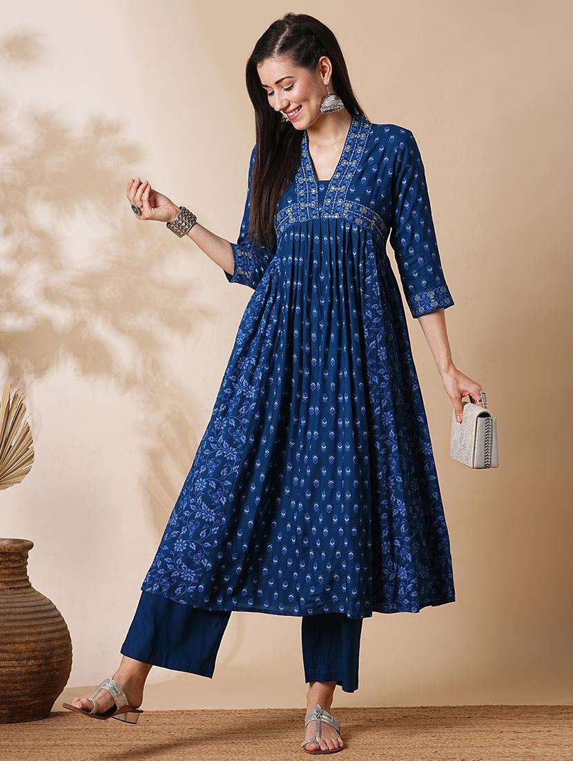 globus women blue allover floral printed pleated & panelled a-line nyra cut workwear kurta with straight pants - 21305291 -  Standard Image - 2