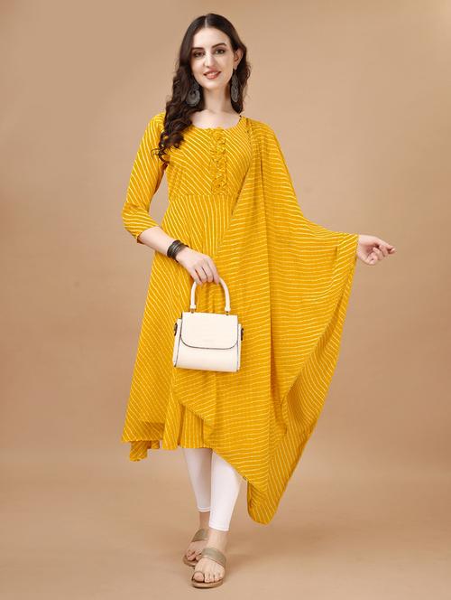 women yellow round neck kurta dupatta set - 21308109 -  Standard Image - 0