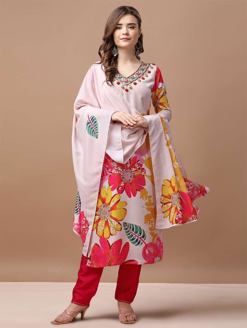 women cream kurta dupatta set