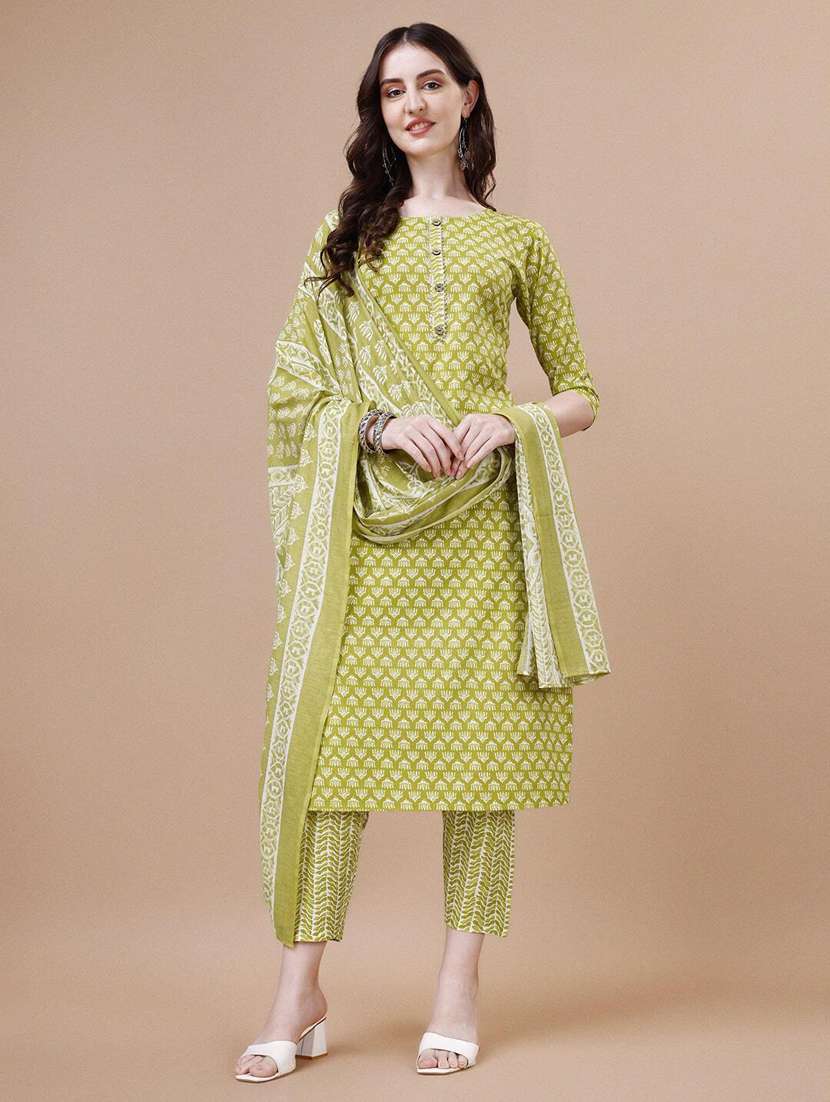 women three quarter sleeve kurta pant with dupatta set