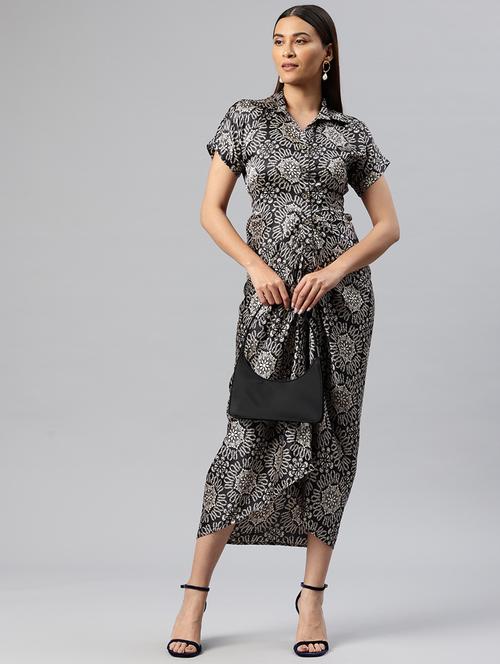 women solid collared front garthered dress - 21313882 -  Standard Image - 0