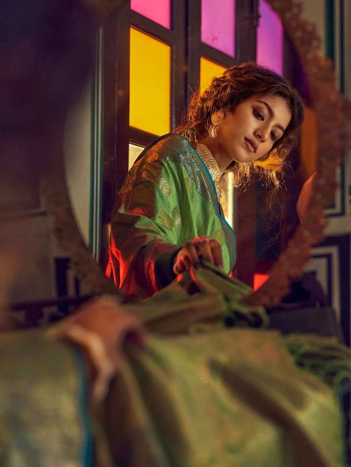 women zari work banarasi saree with blouse - 21317496 -  Standard Image - 2