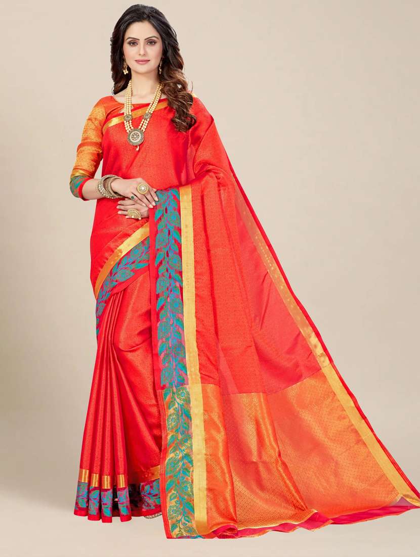 women self design kanjivaram saree with blouse