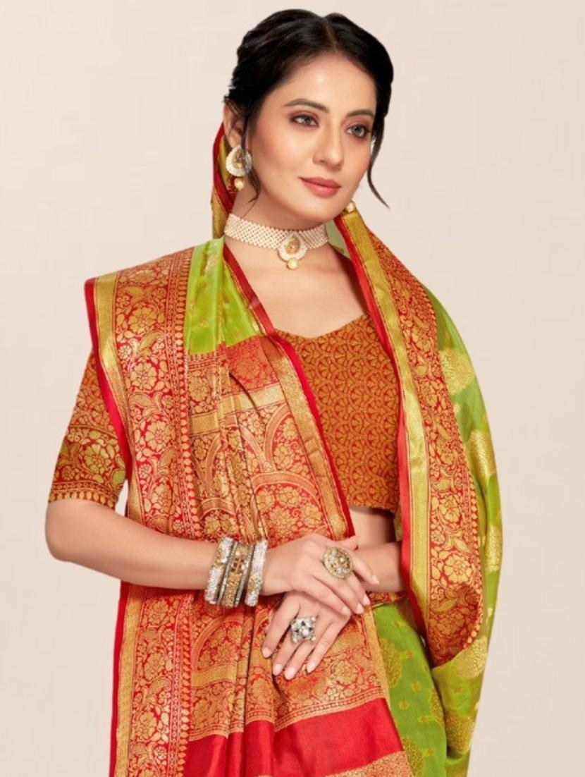 women self design banarasi saree with blouse - 21318134 - Standard Image - 2