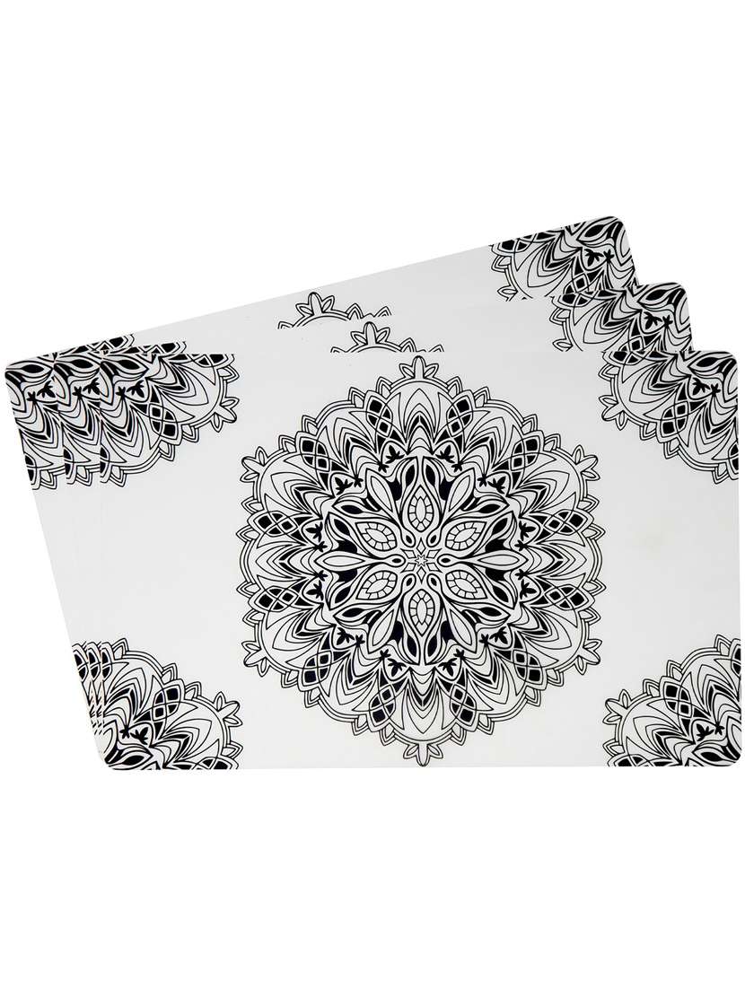 set of printed fridge mats with top cover - 21320313 -  Standard Image - 2