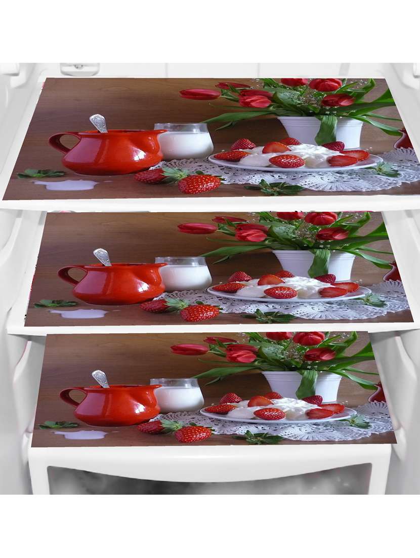 set of printed fridge mats with cover - 21320399 -  Standard Image - 2