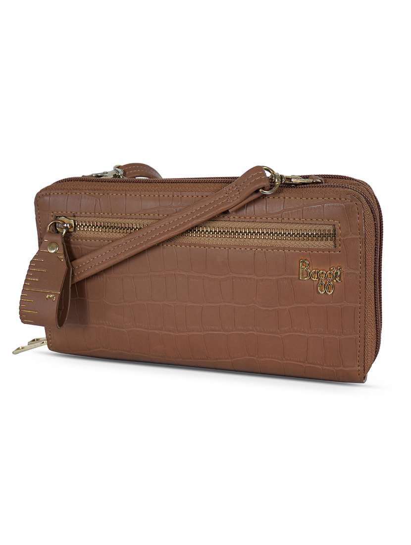 women solid wallet - 21323988 - Standard Image - 2