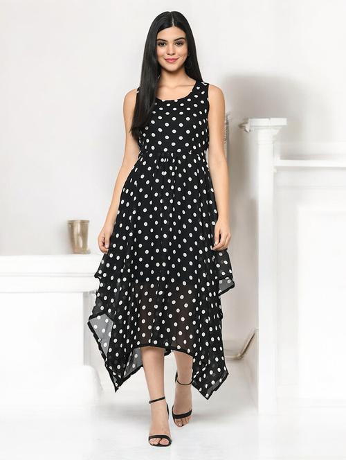 women sleeveless asymmetric dress - 21331361 -  Standard Image - 0