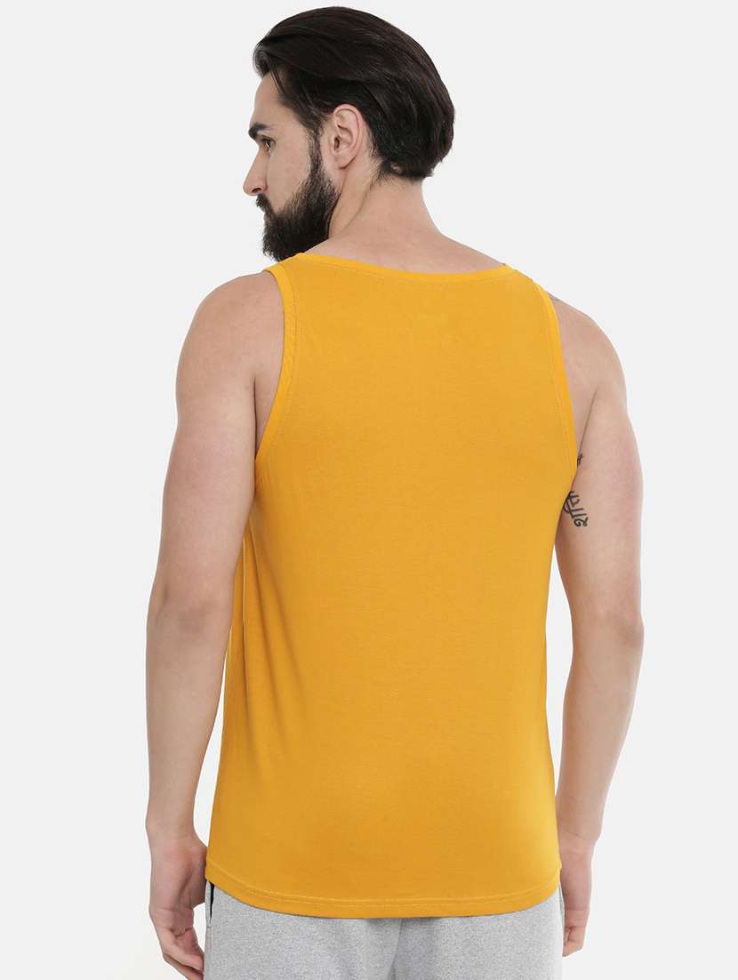 men solid sleeveless vest - 21334830 - Standard Image - 2