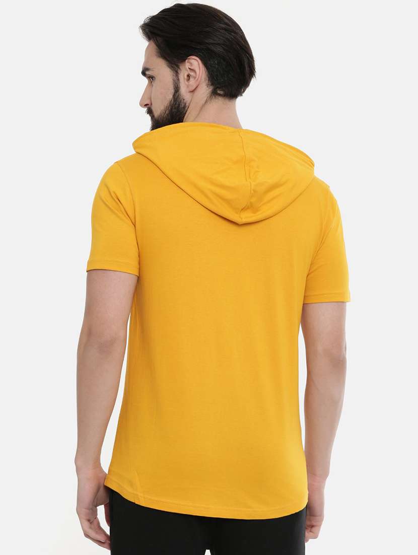 men plain hood neck t-shirt - 21334956 - Standard Image - 2
