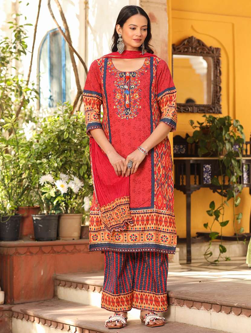 women three quarter sleeve kurta palazzo with dupatta set