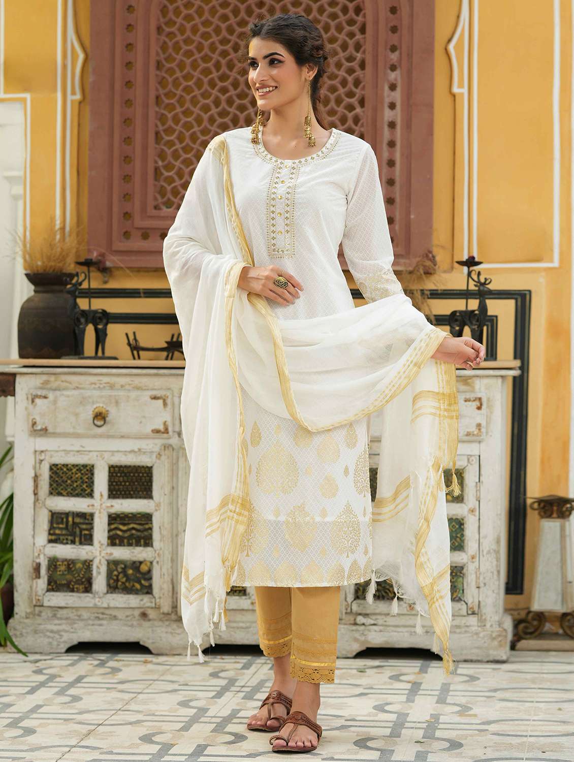 women off-white round neck suit set