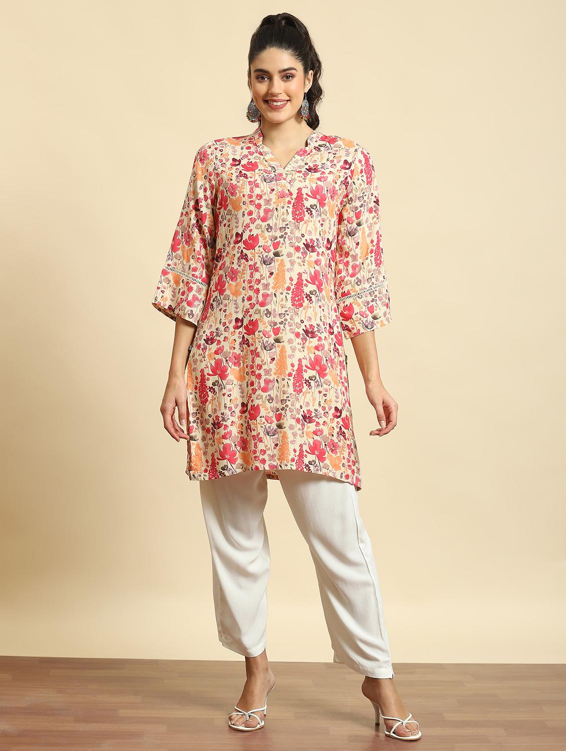 women v-neck floral printed straight kurta - 21339300 - Zoom Image - 0