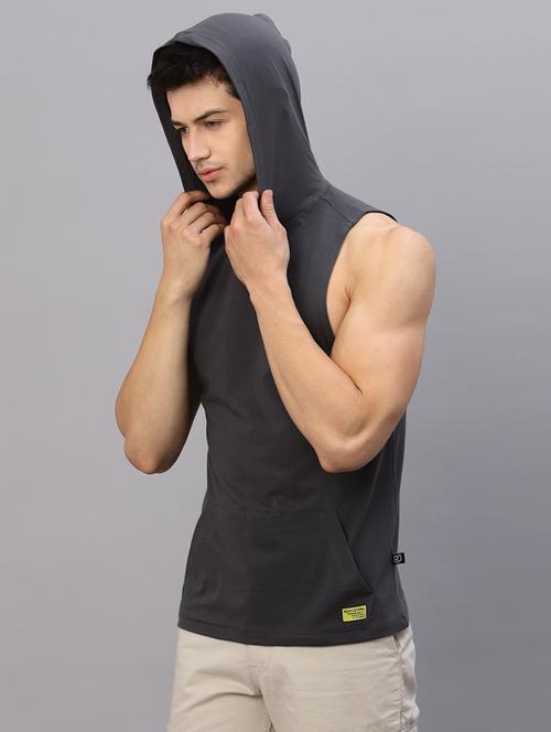 men plain sleeveless t-shirt with hood neck - 21339611 - Standard Image - 0