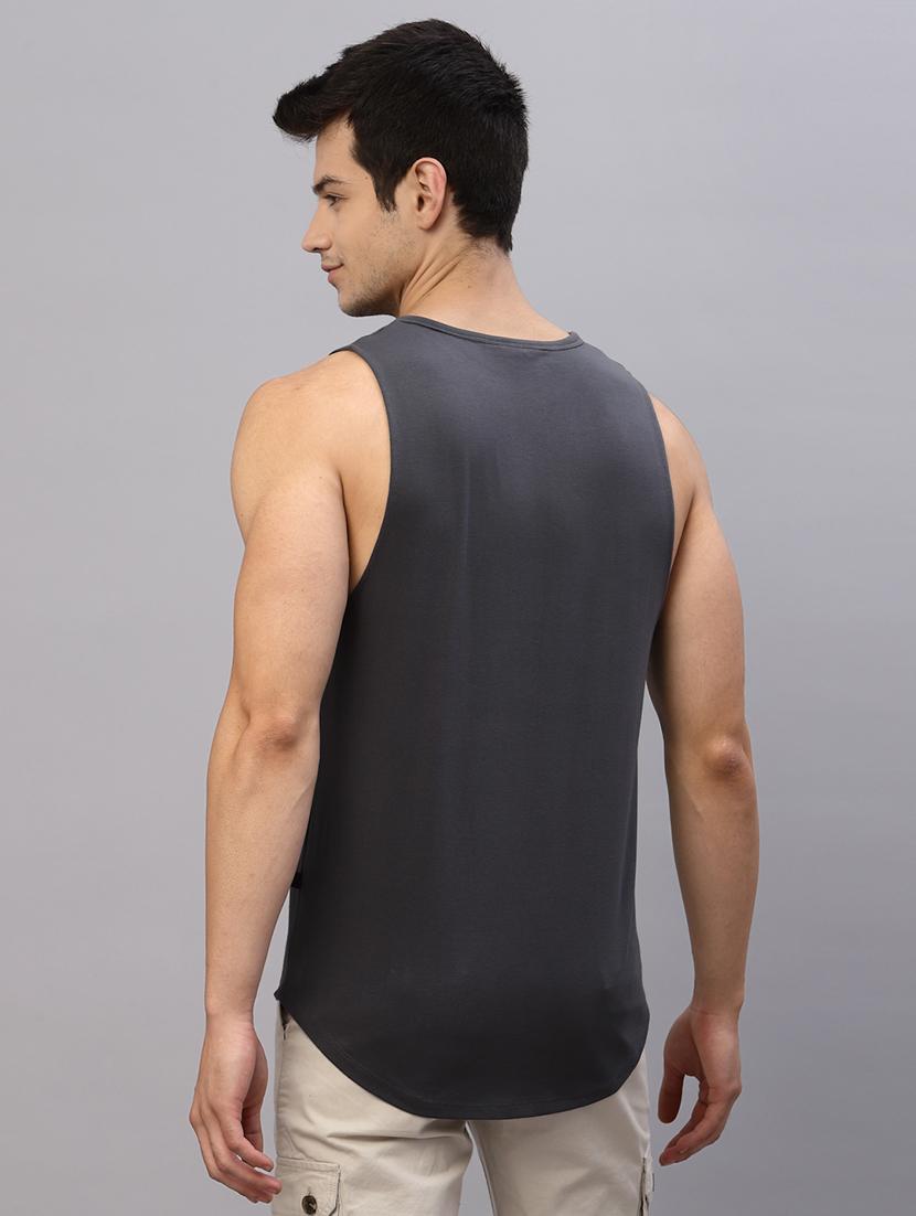 men round neck sleeveless vest - 21339612 - Standard Image - 2