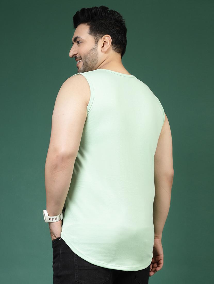 men round neck sleeveless vest - 21339616 - Standard Image - 2
