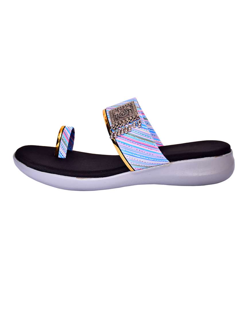 women printed flat sandal - 21340964 - Standard Image - 2