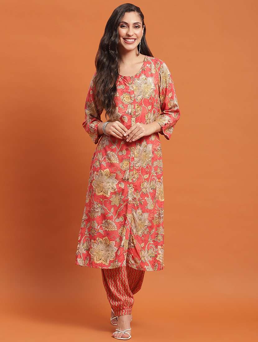 women three quarter sleeve kurta salwar set