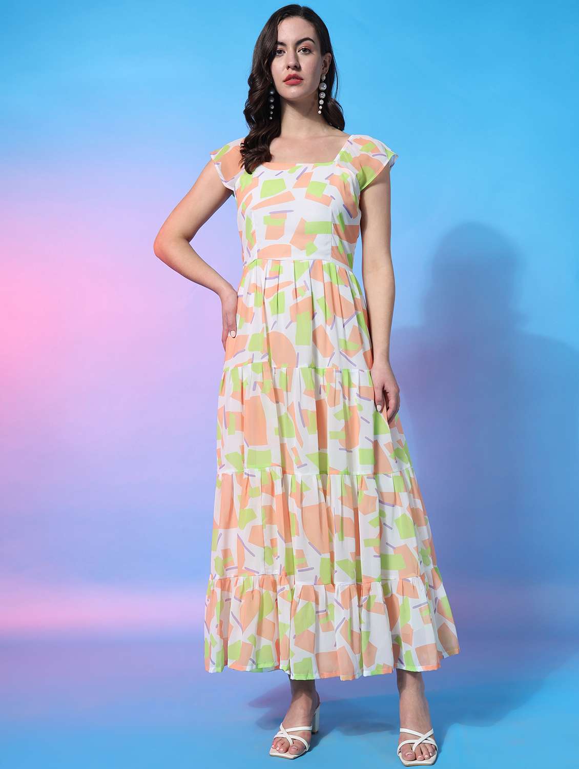 women cream georgette flared gown