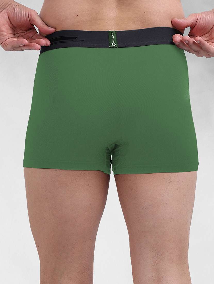 men solid trunk - 21342449 -  Standard Image - 2