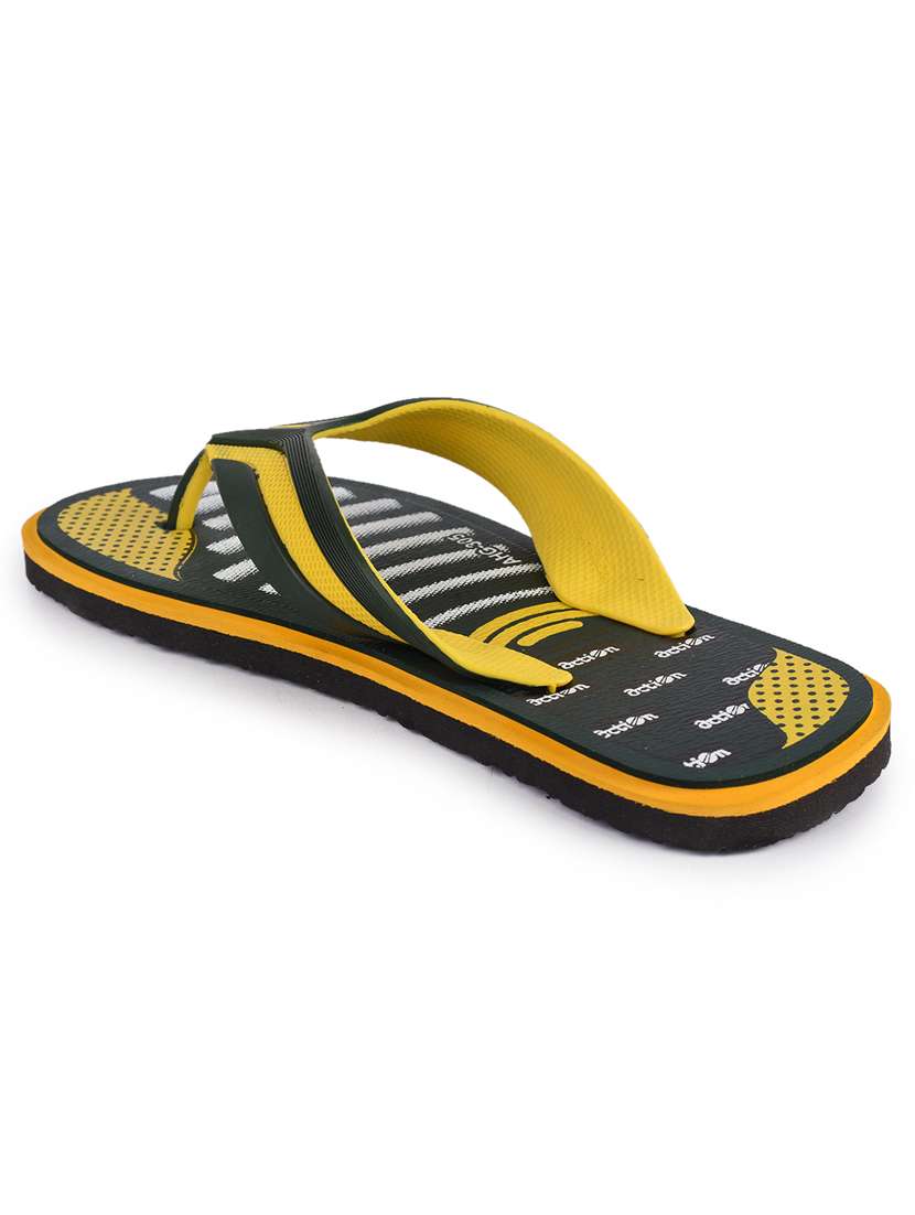 men slip on slipper - 21348285 -  Standard Image - 2