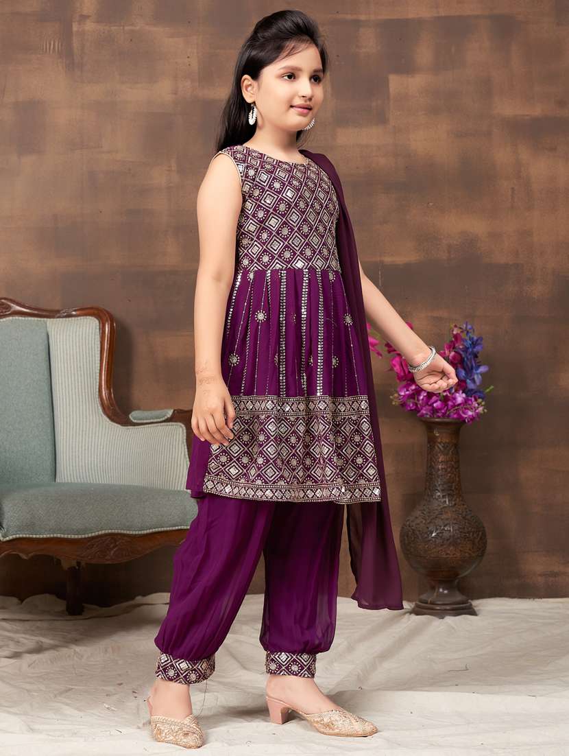 girls embroidered georgette suit set - 21349090 -  Standard Image - 2