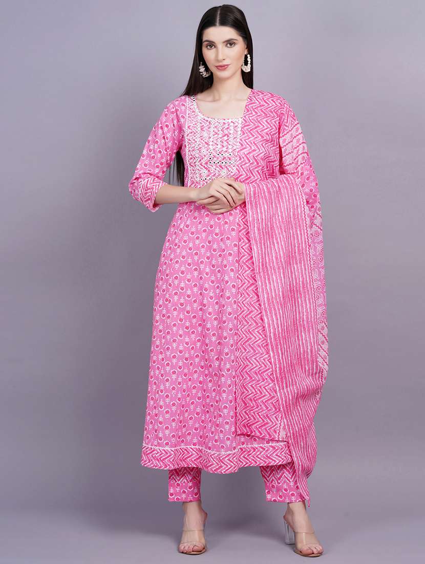 women printed kurta pant with dupatta set