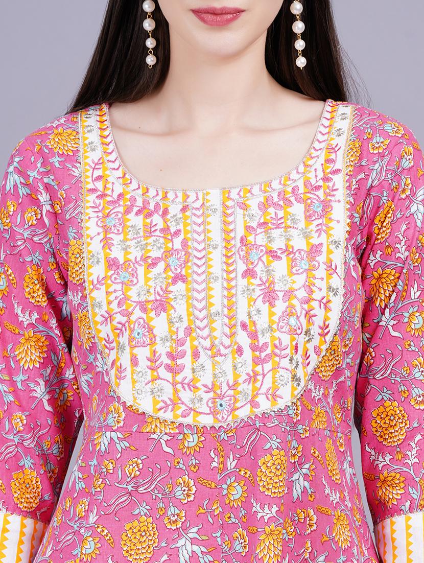 women three quarter sleeve kurta pant with dupatta set - 21350609 - Standard Image - 7